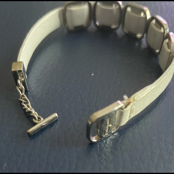 Salvatore Ferragamo Women’s Bracelet - Picture 8 of 14